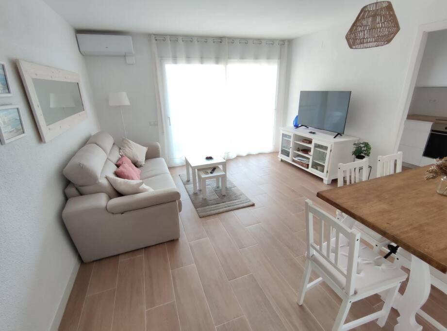 Amplio Apartamento Con Piscina Al Lado De La Playa Platja d'Aro Ngoại thất bức ảnh